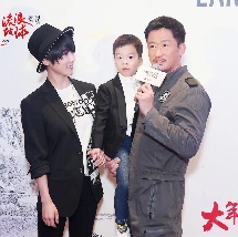 亚洲欧美另类吹潮